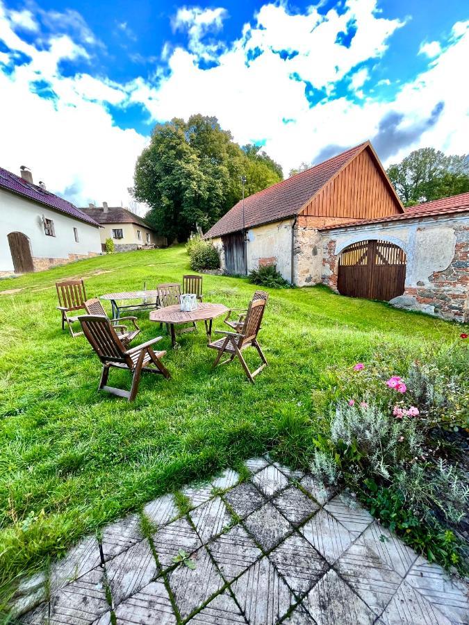 Apartmany U Rybnicku Kostelec nad Vltavou Esterno foto